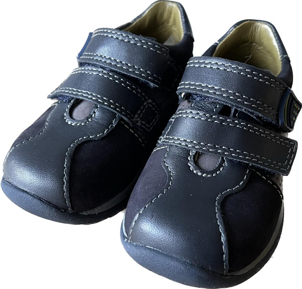 Start-rite Navy Leather shoes size UK3F - 4E  NEW in Box