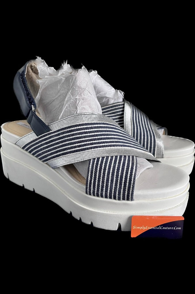 GEOX Navy & White Sandals size UK6 NEW