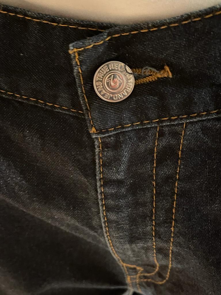 True Religion Dark Wash Jeans - size W38 - Pre-loved.