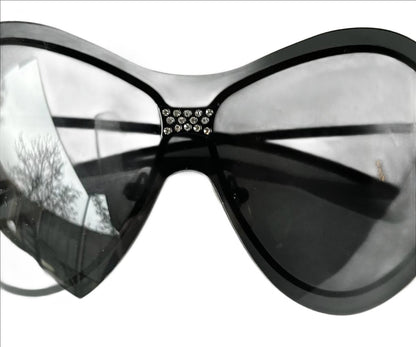 Vogue Black Sunglasses - Pre-loved