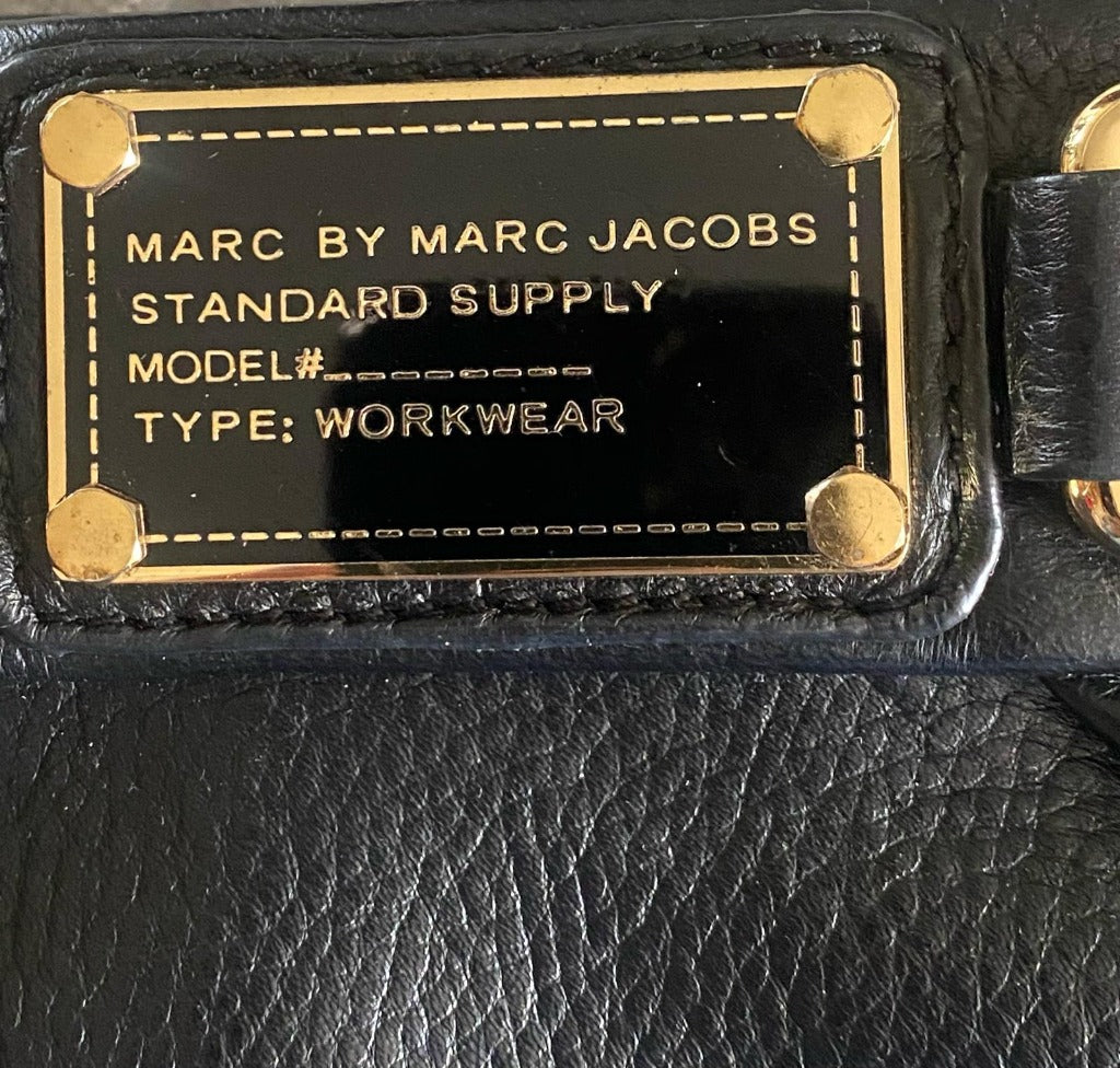 Marc Jacobs Leather Wristlet Bag