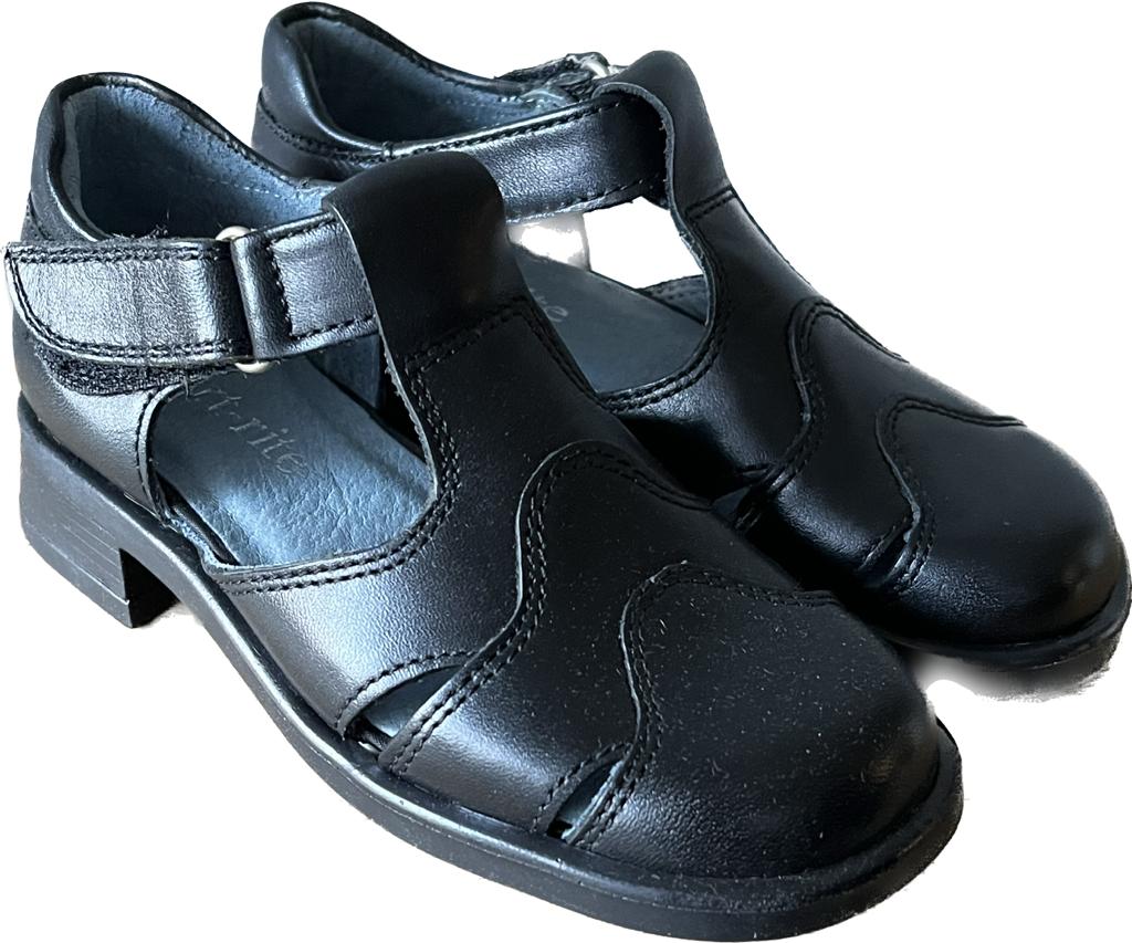 Start-rite Black Leather Girls sandals size UK9G NEW but without Box