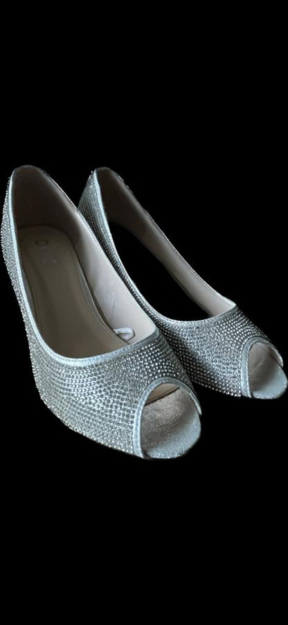 Quiz Diamonte shoes - size UK6 - Pre-loved with Box