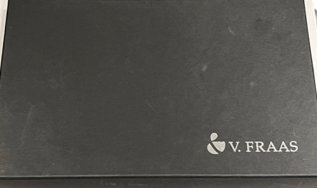 V.Fraas Boxed Cashmere Scarf - NEW