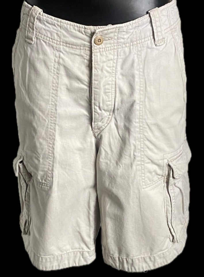 BODEN Cargo Shorts size W32- Pre-loved