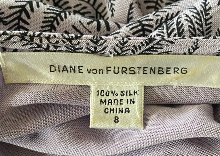 Diane von Furstenberg Silk Dress - size UK8 - Pre-loved