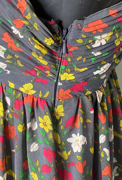 Lipsy Floral Dress - size UK8 - Pre-loved