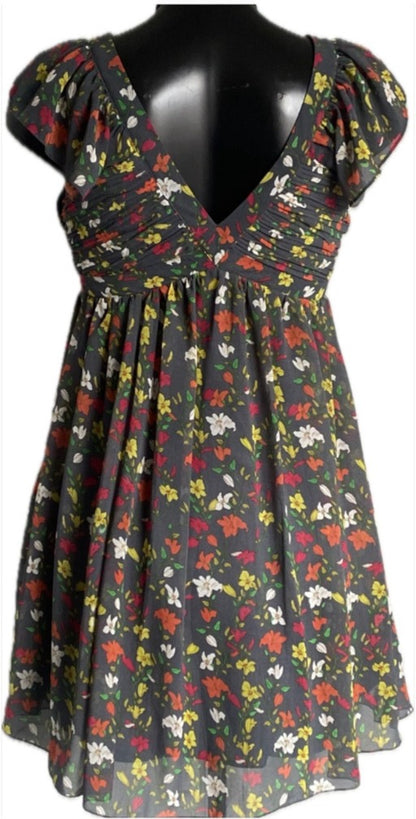 Lipsy Floral Dress - size UK8 - Pre-loved