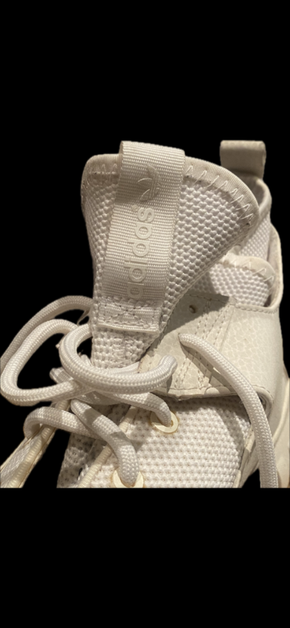 Adidas Tubular White  Trainers - size UK9.5 - Pre-loved