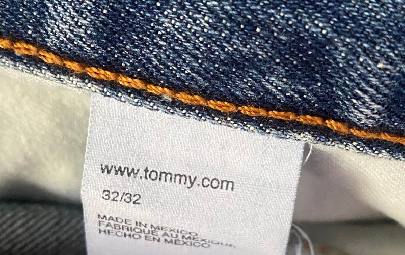 Vintage Tommy Hilfiger Jeans W32x32 - Pre-loved