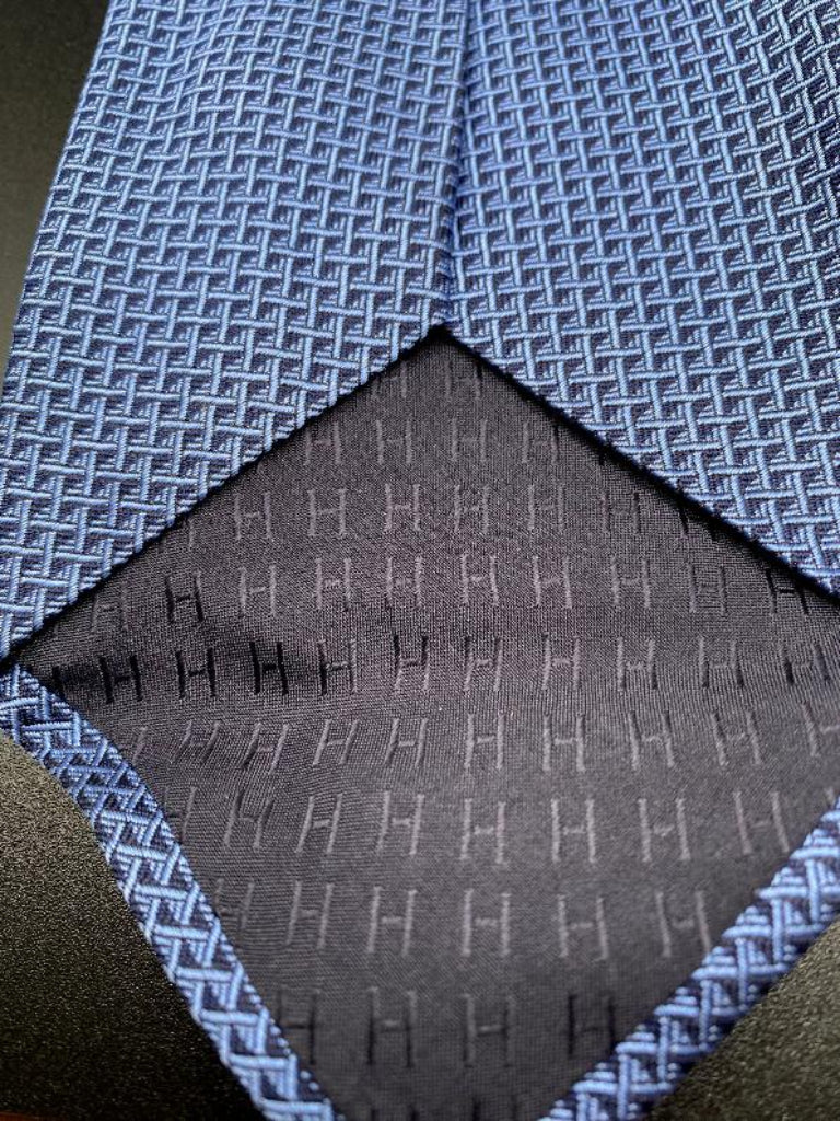 Hermes, Paris - Stunning Blue 100% Silk Tie - Pre-loved and Amazing Condition