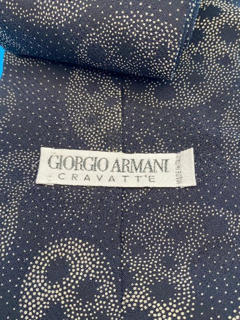 Giorgio Armani Black and Gold 100% Silk Tie - Made in Italy - Pre-loved