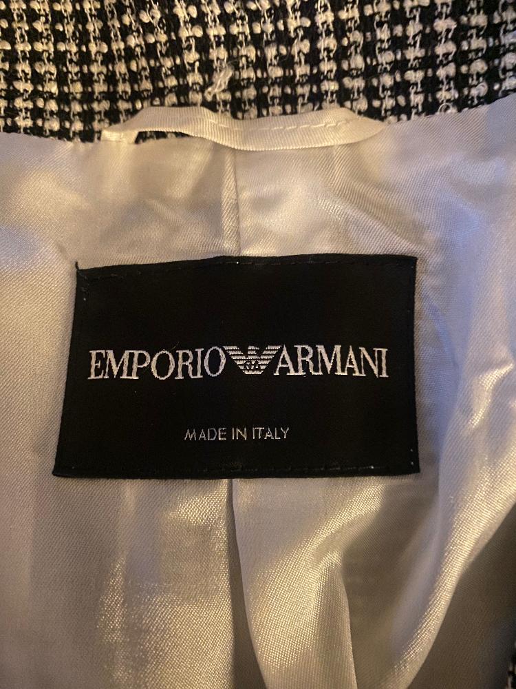 Emporio Armani Checked Jacket Size UK14 - Pre-loved