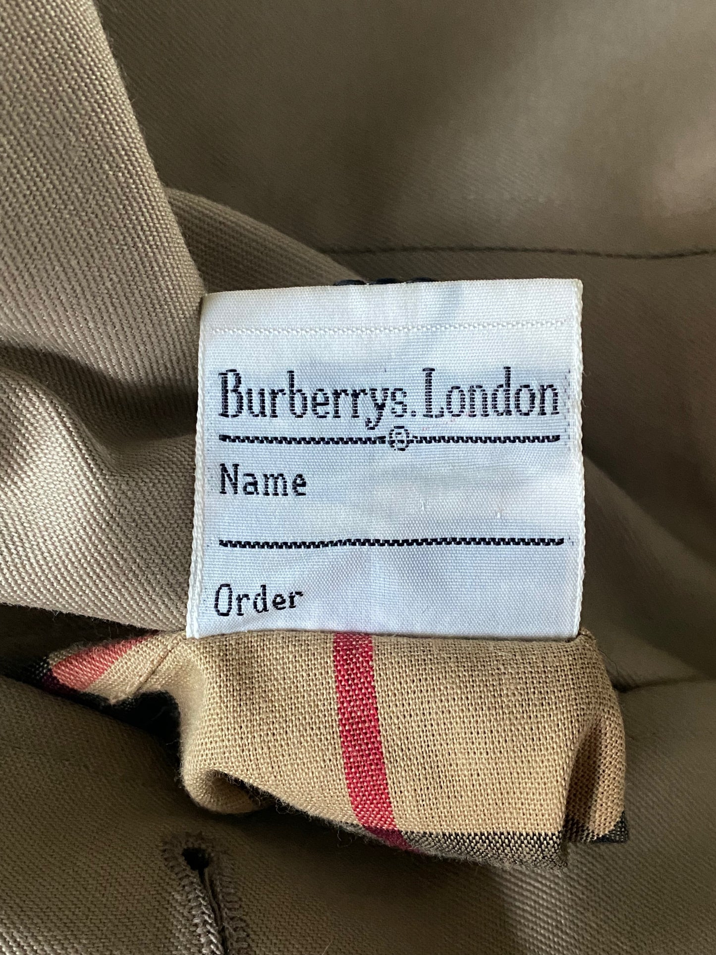 Burberrys Trenchcoat Size UK6 - Pre-loved