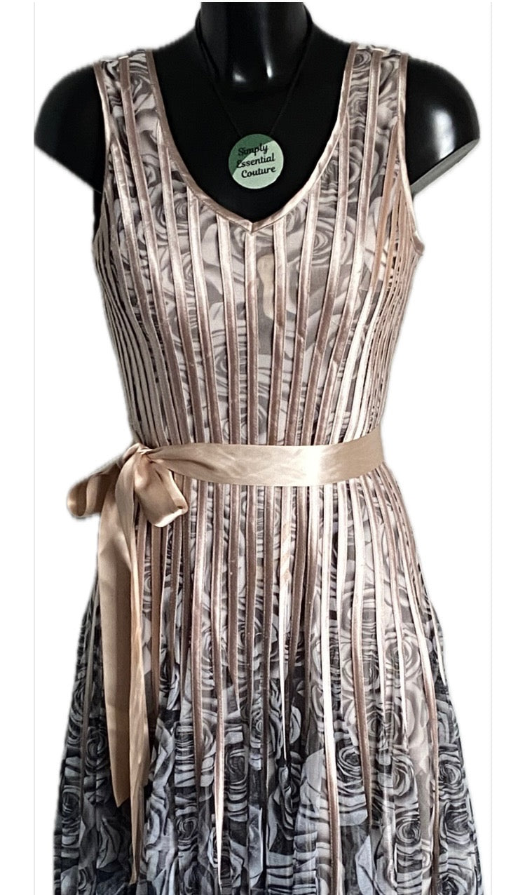 Quiz Gold Dress Size UK12 - Pre-loved