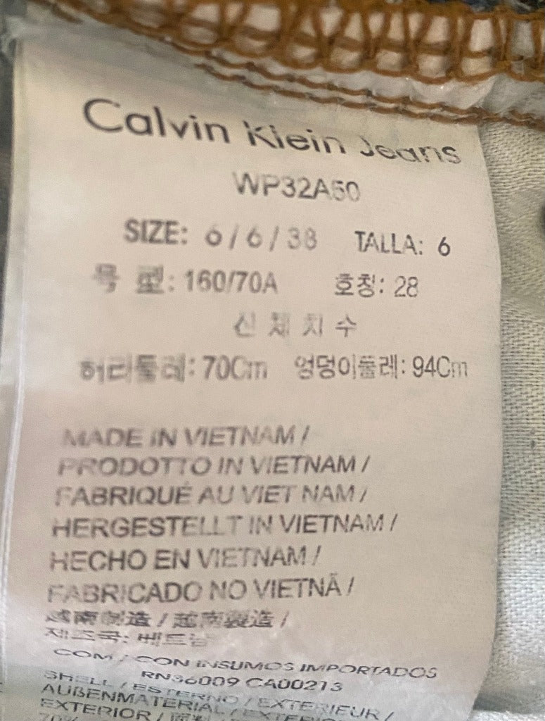 Calvin Klein Boyfriend Jeans size UK10 - Pre-loved