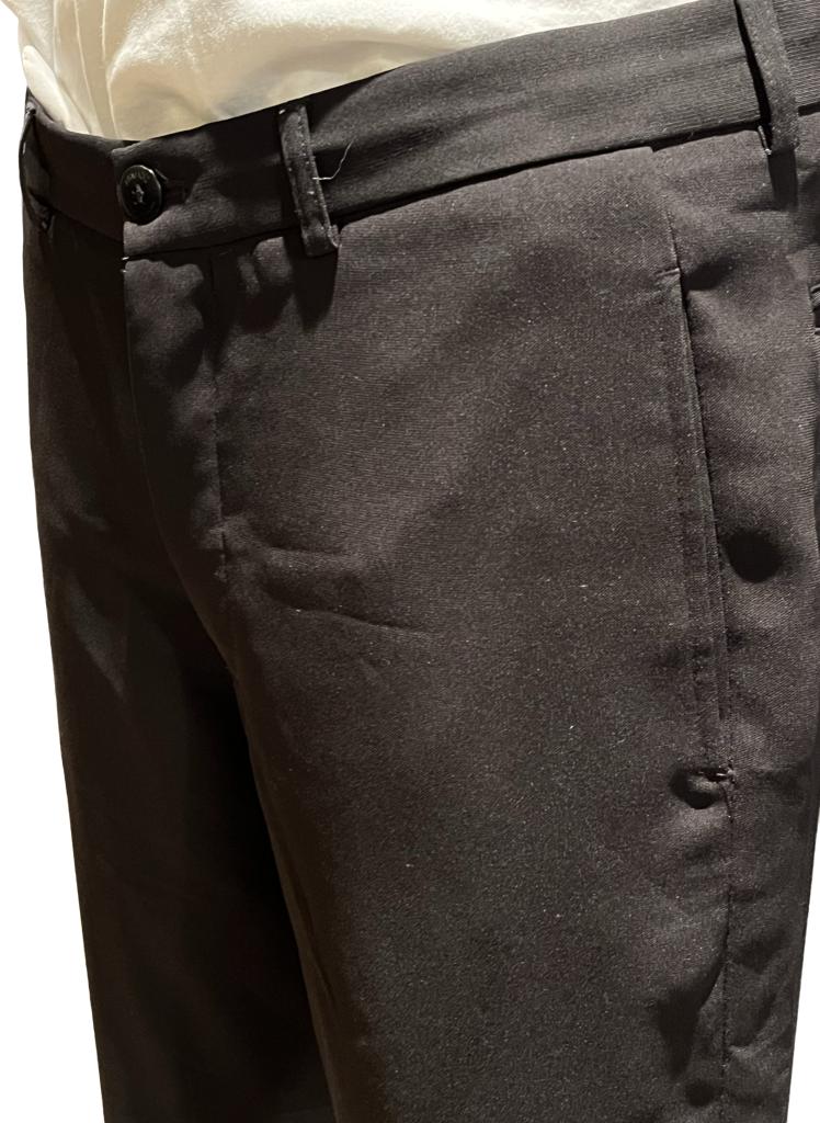 Armani Collezioni Black Trousers - Size W36 - Pre-loved