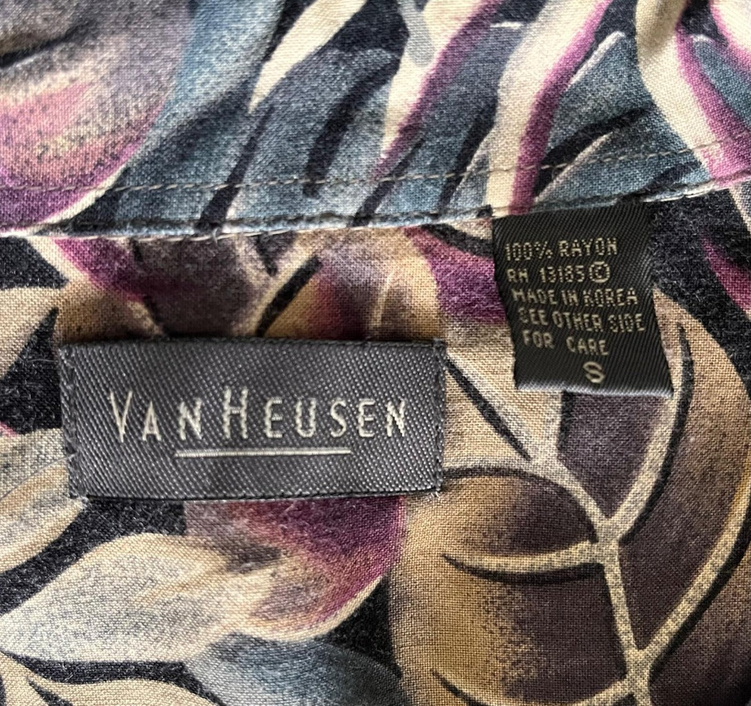Van Heusen Vintage Shirt - Size S - Pre-loved